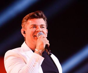 Rozpoznaj piosenkę Zenka po kadrze z teledysku. Max punktów tylko dla wiernych fanów twórczości króla disco polo