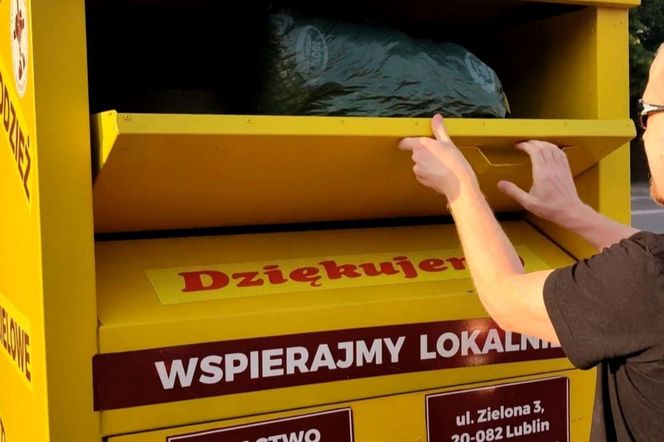 Zrób porządki w szafie i przekaż używane ubrania potrzebującym [AUDIO]
