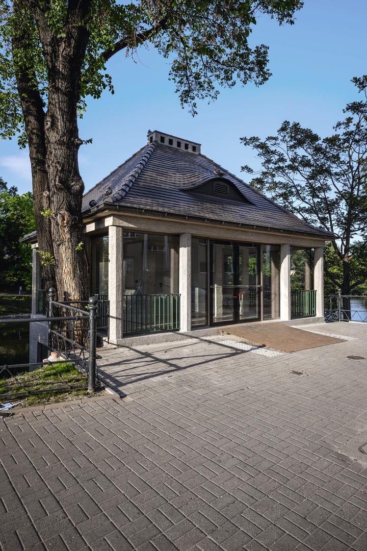 Cafe Berg 9