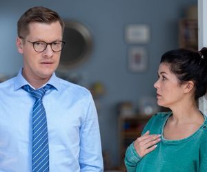 M jak miłość odc. 1407. Piotrek (Marcin Mroczek), Kinga (Katarzyna Cichopek)