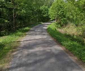 Stali i przyglądali się jak płonie ich dom. Padli ofiarą bezdusznego systemu. Wszystko przez absurdalne przepisy