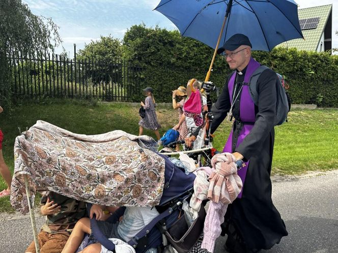 Abp Galbas na pieszej pielgrzymce do Częstochowy