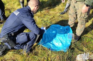 Żołnierze WOT w Stroniu Śląskim znaleźli worek z gotówką 
