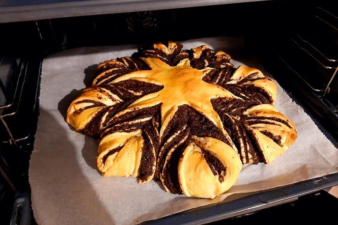 Ciasto drożdżowe gwiazda