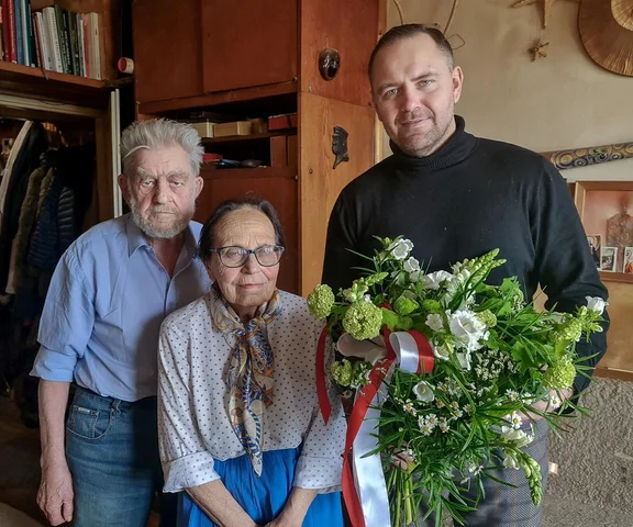 Dali 140 000 zł na Nawrockiego! Wielka hojność legend