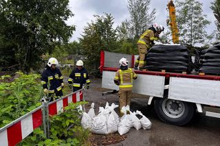 Ulewy nadciągnęły nad Bielsko-Białą. Nocna walka z żywiołem i ewakuacja dzieci