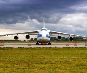 Antonov AN 124