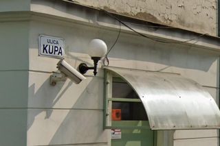 Turyści śmieją się z nazwy tej popularnej ulicy w Małopolsce. Niemal nikt nie wie, co oznacza