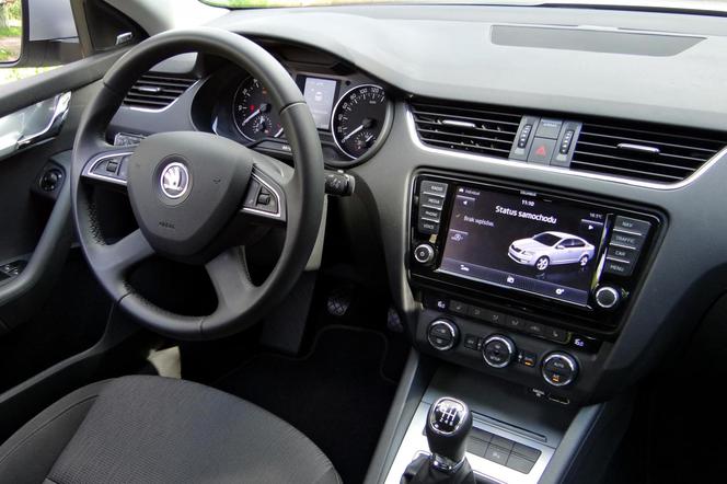Skoda Octavia III 1.8 TSI - TEST, opinie, zdjęcia - DZIENNIK DZIEŃ 4: Wnętrze, bagażnik i wyposażenie
