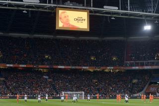 Johann Cruyff uhonorowany! Amsterdam w 14. minucie oddał cześć idolowi! [WIDEO i ZDJĘCIA]