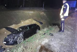 Tragiczny wypadek koło Żnina! Jedna osoba zginęła, a sześć trafiło do szpitala! [ZDJĘCIA] 