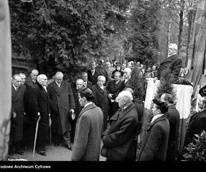 Dzień Wszystkich Świętych w Krakowie w latach 1925-1935