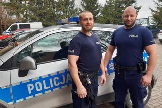 Policjanci z komisariatu w Pelplinie uratowali mężczyznę