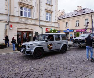 Rzeszowskie Juwenalia rozpoczęte. Barwny korowód przeszedł przez miasto 