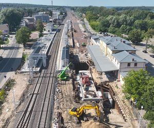 Modernizacja stacji kolejowej na Mazurach nabiera tempa. Na jakim etapie są prace?