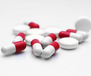 Przyjmowanie leków: czym popijać lekarstwa?