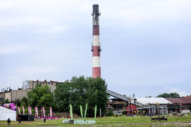 Runmageddon w Katowicach 2025. Błoto, pot i triumf na Hałdzie Kostuchna