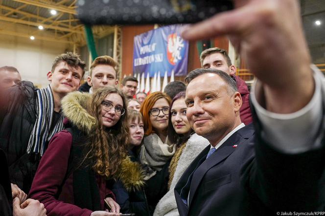 Andrzej Duda w Zakopanem zapowiedział nowy tor do łyżwiarstwa szybkiego