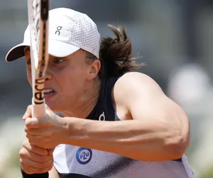 O której gra Iga Świątek mecz dzisiaj Roland Garros Polka zacznie po tym meczu! KIEDY gra Iga Świątek - Curenko O której godzinie mecz Świątek dzisiaj w Paryżu 4. runda