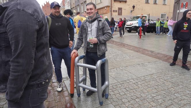 Kortowiada 2025. Studenci nie zawiedli. Zobacz najlepsze przebrania z Parady Wydziałów!