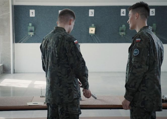 M jak miłość, odcinek 1875: Janek (Jakub Sirko), Mateusz (Rafał Kowalski)