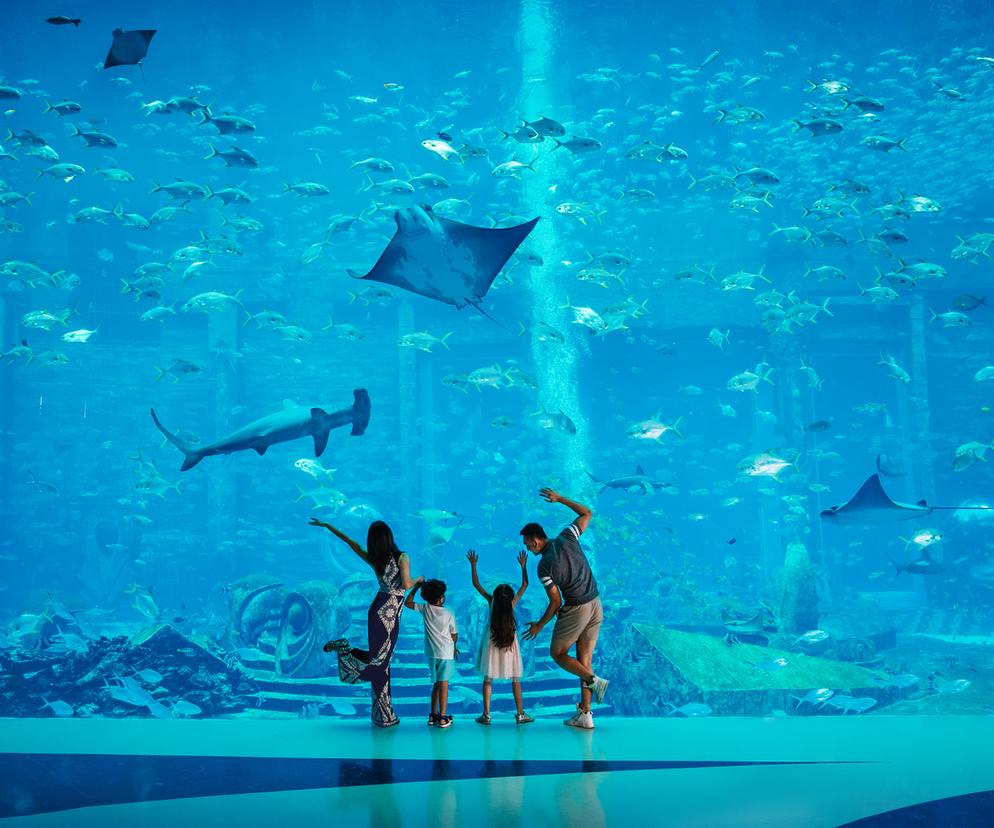 Atlantis Hotel, Chiny