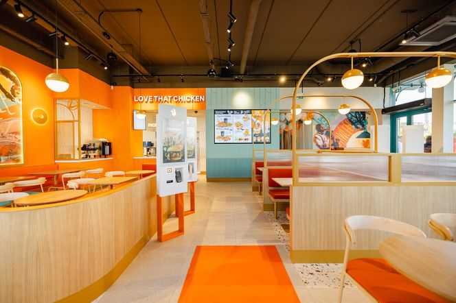 Czekali na to nawet 10 godzin! Szaleństwo na otwarciu Popeyes w Częstochowie