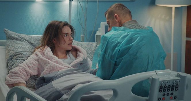 M jak miłość odc. 1878. Franka (Dominika Kachlik), Paweł (Rafał Mroczek)