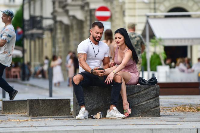 Modelka "Playboya" przyłapana z gwiazdą filmu "365 dni"!