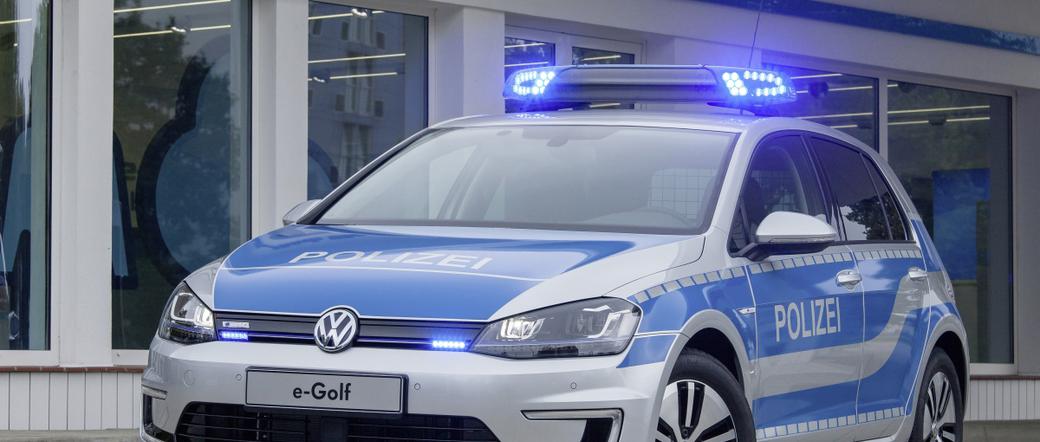 Radiowóz Volkswagen e-Golf 