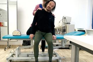 Stan Borys uczy się chodzić