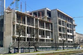 Na budowie drugiego etapu Alchemium Politechniki Łódzkiej zawisła już symboliczna wiecha