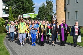 To najdłuższa piesza pielgrzymka na Jasną Górę. Wyruszyła z województwa zachodniopomorskiego i liczy ponad 600 kilometrów [ZDJĘCIA]