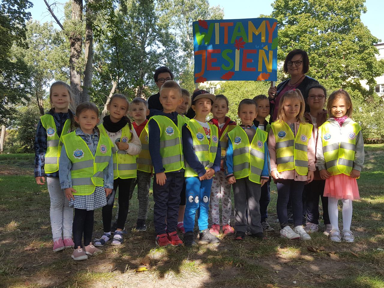Dzieci z Bełchatowa powitały jesień śpiewająco! [AUDIO]