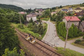 Jedyna taka atrakcja turystyczna. Czy to najpiękniejszy szlak kolejowy w Małopolsce?