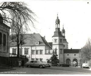 Pałac Biskupów Krakowskich w Kielcach na archiwalnych zdjęciach