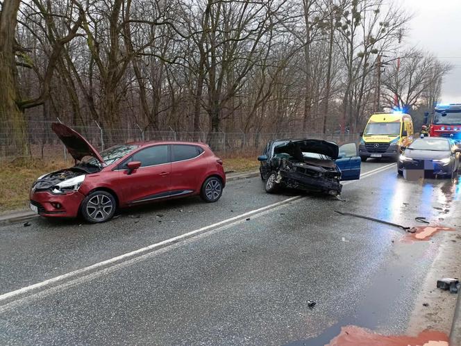 Zderzeniu sześciu samochodów, jedna osoba poszkodowana 