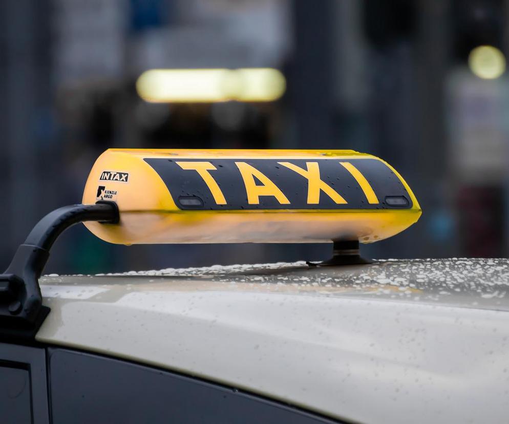 TOP 10 najdziwniejszych rzeczy zostawionych przez pasażerów w taksówkach