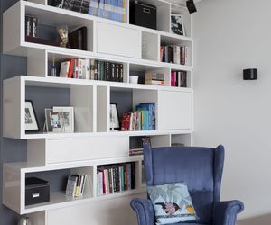Książki w domu. Regał, półka, a może coś innego. Biblioteka z pomysłem