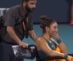 Dramat gwiazdy tenisa na Miami Open. Zwieźli ją z kortu na wózku inwalidzkim, krzyczała z bólu
