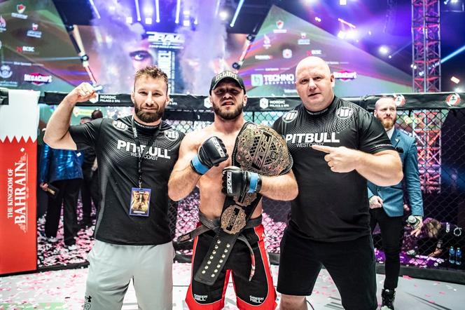 Łodzianin mistrzem świata! Marcin Bandel buduje swoją markę w MMA
