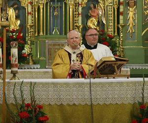 Abp Marek Jędraszewski w Brzeziu: Chrystusowy Kościół jest święty, szczęśliwy i wspaniały