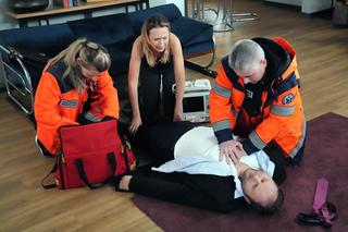 Barwy szczęścia odc. 3010: Klemens (Sebastian Perdek), Asia Sokalska (Anna Gzyra-Augustynowicz)