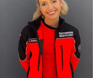 Na sygnale na planie. Britney (Paulina Zwierz)