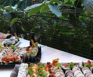 Izumi Sushi Biały Kamień 