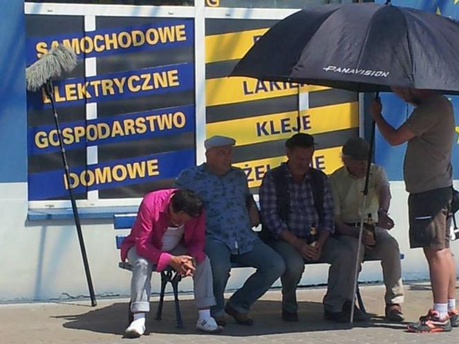 Ranczo 9 sezon za kulisami. Solejuk (Sylwester Maciejewski), Hadziuk (Bogdan Kalus), Pietrek (Piotr Pręgowski), Stach Japycz (Franciszek Pieczka)