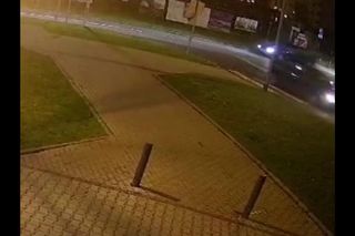 Gorzów Wielkopolski. Trzyosobowa rodzina potrącona na przejściu. 2-letnia dziewczynka wypadła z wózka [ZDJĘCIA].