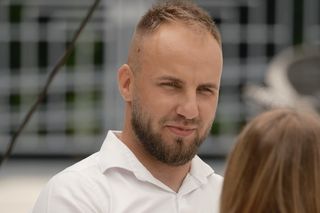 Arek z woj. lubelskiego szuka miłości w „Rolnik szuka żony”. Oto kandydatki, na które się zdecydował