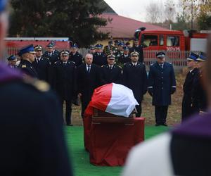 Przejmujący pogrzeb strażaka, który zginął podczas obławy na Grzegorza Borysa