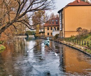Balansujące rzeźby na stałe zagoszczą w Bydgoszczy